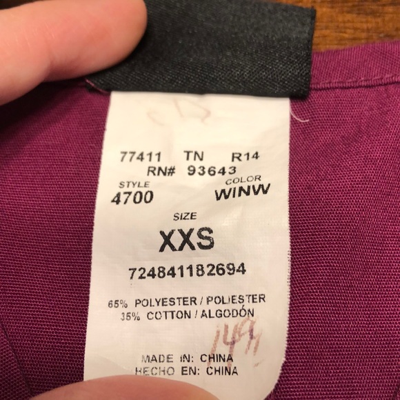 Cherokee Scrub Top XXS - Picture 3 of 15